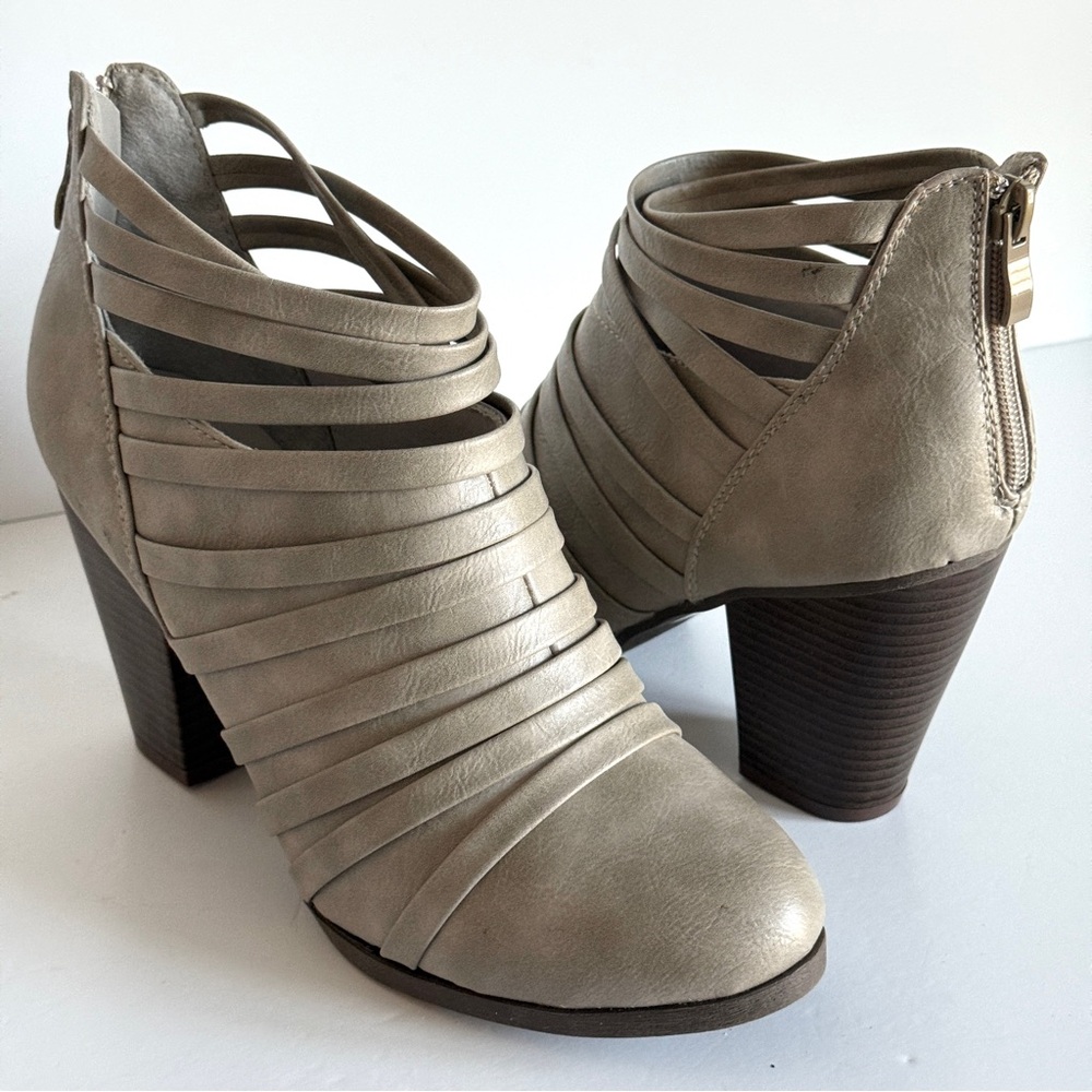 JC Grey Women's Strappy Heeled Ankle Boots Block Heel - Taupe Size 10 - Picture 8 of 13